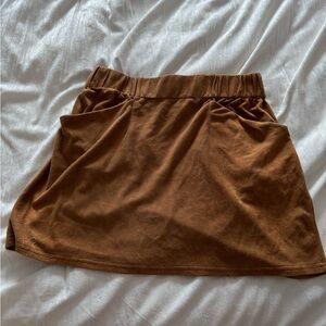 Brown mini skirt